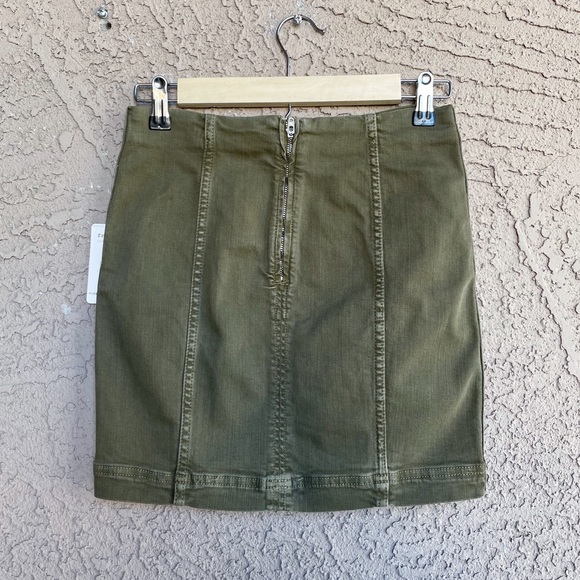 FREE PEOPLE NWT Army Olive Green Stretch Denim Cotton Fitted Mini Skirt Sz 2 - Picture 7 of 16
